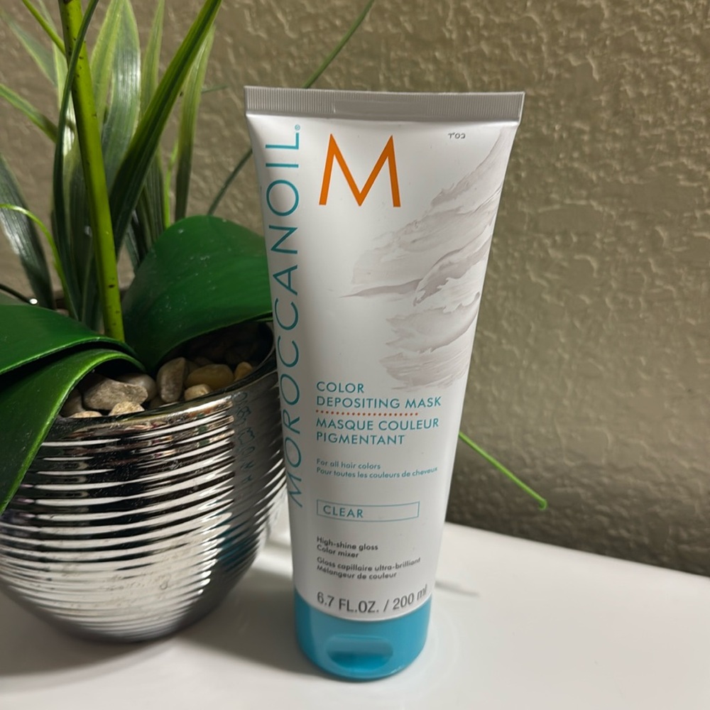 Moroccanoil Color Depositing shine gloss hair Mask Clear. Brand new, full size!